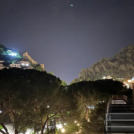 Maira Διαμέρισμα Μπεράτ