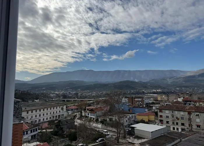 Maira Appartement Berat